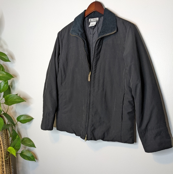 Columbia Jackets & Blazers - COLUMBIA- WOMEN'S Medium - BLACK FULL ZIP LIGHT WEIGHT JACKET